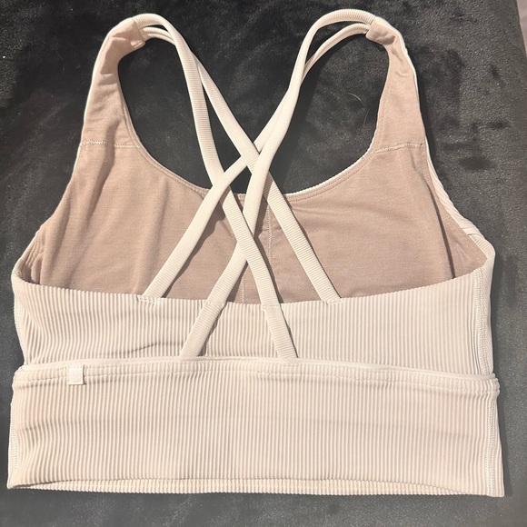Lululemon White Sports Bra 🤍 - Picture 2 of 4